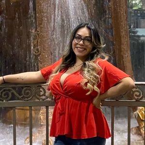 Meet your Posher, Lizz